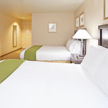 Holiday Inn Express & Suites Columbus East - Reynoldsburg By Ihg Zimmer foto