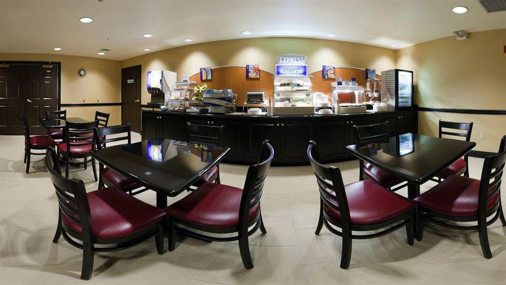 Holiday Inn Express & Suites Columbus East - Reynoldsburg By Ihg Exterior foto